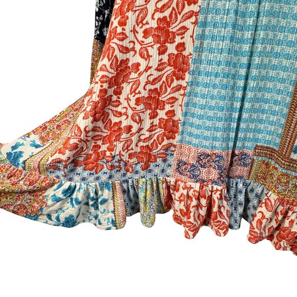 Calessa 2X-Large Tunic Top Embroidered Split V-Neck Floral Stretch 3/4 Sleeves - Picture 3 of 10